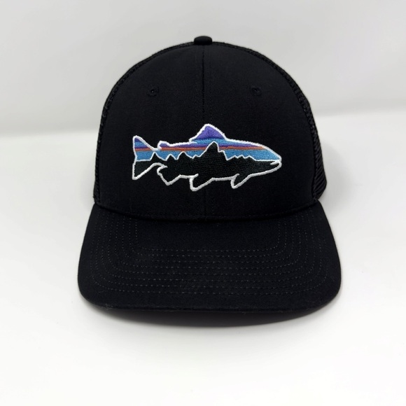 Patagonia Fitz Roy Trout Trucker Hat Black Embroidered Snapback Mesh - Picture 1 of 5